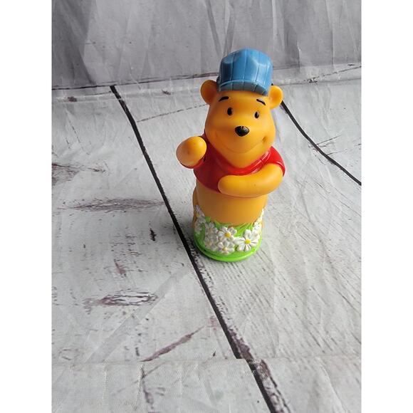 1994 Disney Mattel Winnie The Pooh Train Conductor 4 1/2" TALL Doesn't Work - Picture 1 of 6